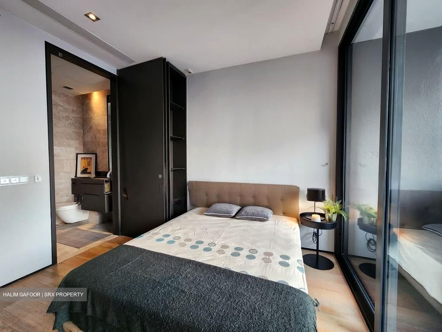 OUE Twin Peaks (D9), Condominium #585536721